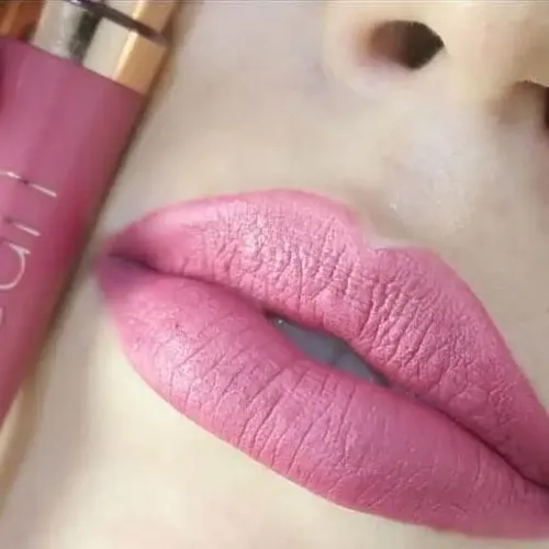 Natura Una Labial Matte Intransferible Efecto Súper Mate 8ml