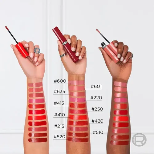 Labial LAQUE RESIST BERRY BORDEAUX 635 L’Oréal Paris