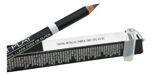 Lápiz de ojos Mary Kay de color morado con efecto metalizado
