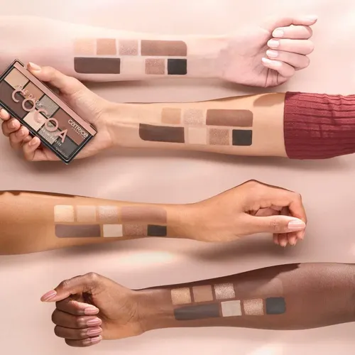 Paleta De Sombras The Dark Cocoa Multicolor