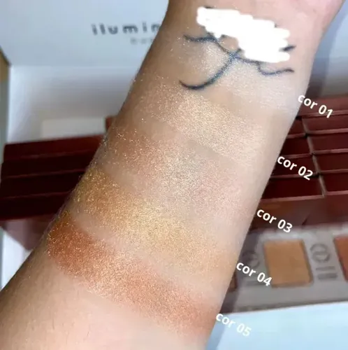 Iluminador Compacto Baked Glass Highlighter Ruby Rose Tono del maquillaje