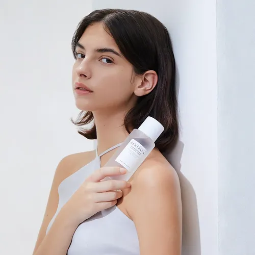 Skin1004 Tone Brightening Boosting Toner Tónico Iluminador