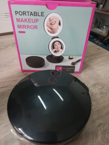Espejo De Maquillaje De Tres Pliegues Portátil Inalámbrica