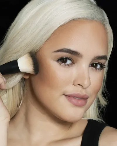 Maquillaje En Polvo Bronceador Maybelline New York City 300