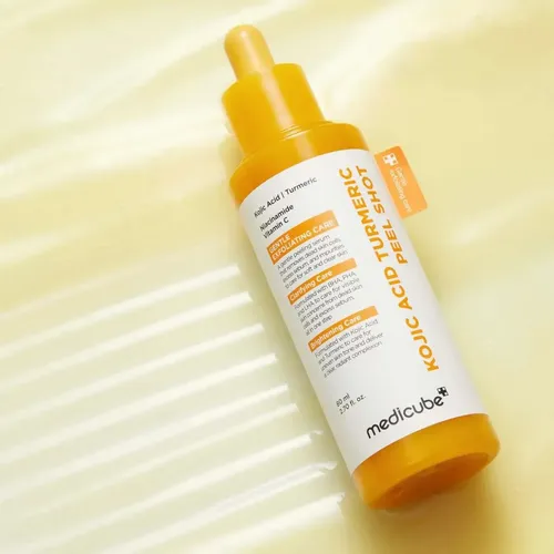 Medicube Kojic Acid Turmeric Peel Shot Exfoliante Aclarador Todo Tipo De Piel Noche