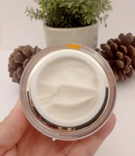 Crema Facial Día Liposomada Selecta 50mL Ácido Hialurónico Antiedad