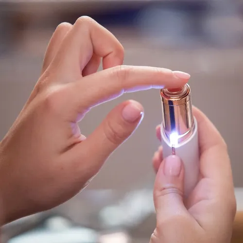 Depiladora Facial Portátil Compraymas Flawless Blanco Inalámbrica