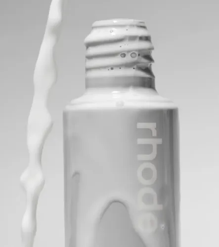 Rhode Glazing Milk (hidrata Y Repara La Piel) Momento De Aplicación Día Tipo De Piel Todo Tipo De Piel