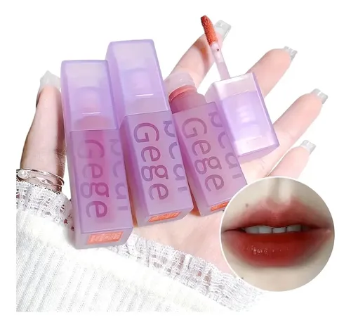 Labial Touch Lips Silky And Glossy Gege Bear