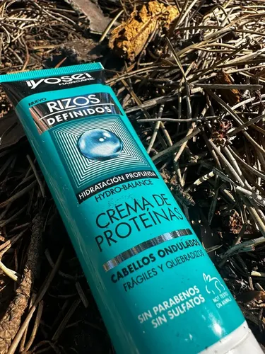Crema De Peinar Rizos Definidos Hidro Balance Iyosei 80gr