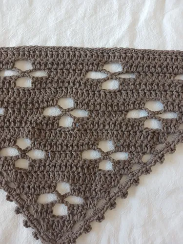 Bandana Marrón Tejida Crochet Flor Pañuelo Algodón