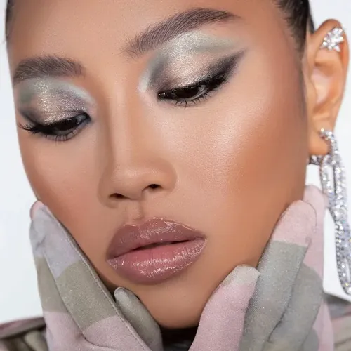 Paleta de Sombras Natasha Denona Retro Glam con 15 Tonos Mate