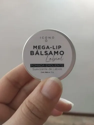 Kit Balsamo Y Exfoliante Labial Mega-lip Icono