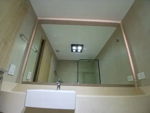 Espejo Rectangular Mundosilica 80×60 Cm Con Luz Led Touch Led Frio Sin Marco