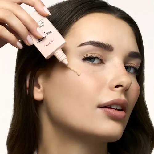 Base Ligera Pupa Wonder Me Nude Skin Tint para Rostro, Tono Sand 030