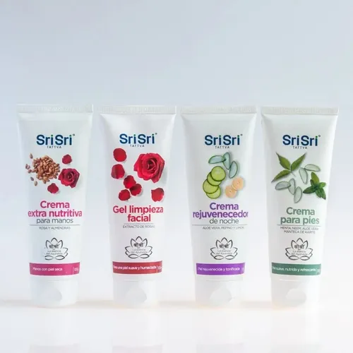 Gel De Limpieza Facial Con Extracto De Rosas Sri Srisf