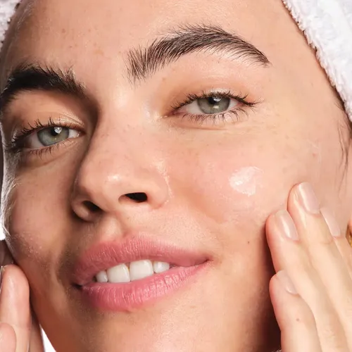 Avon Anew Gel Limpiador Facial Con Extracto De Carbon 125g Momento De Aplicación Día/noche Tipo De Piel Todo Tipo De Piel