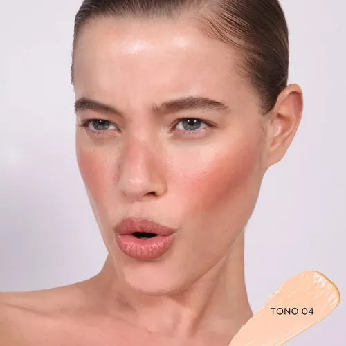 Corrector de Ojeras Regina INICIO Tono 04 Crema Resistente Agua