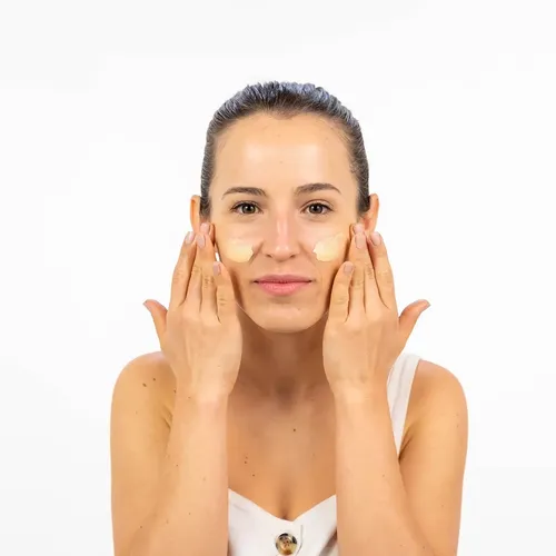 Crema Facial Dermaglós Bb Cream Fps 30 Tono Claro X 50 G Todo Tipo De Piel Día