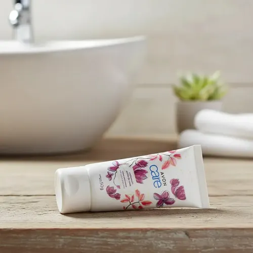 Crema para Manos Avon Care con Aceite de Coco de 50g