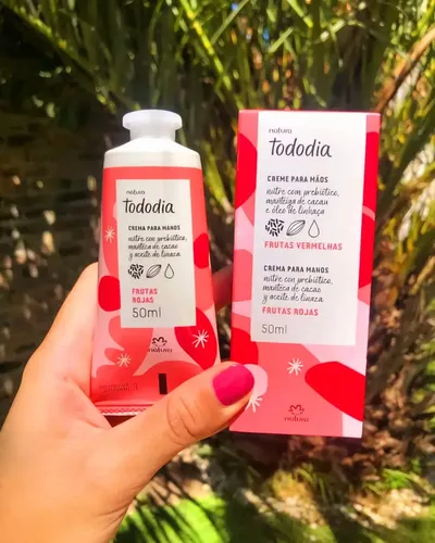 Crema Nutritiva Para Manos Frutas Rojas Natura Tododia 50 Ml