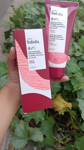 Hidratante Corporal Natura Tododia Cereza y Avellana 200ml Tipo de Envase Pote