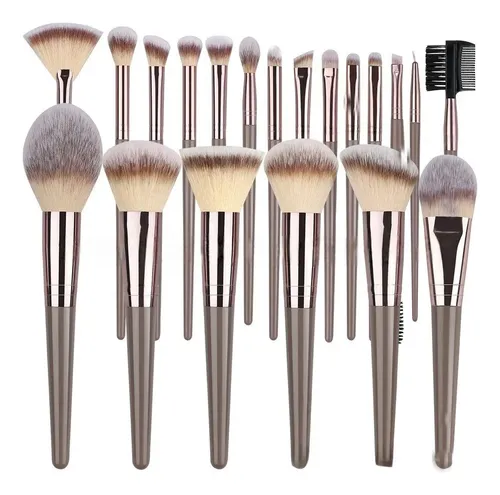 Set 20 Pinceles De Maquillaje Profesional Con Estuche