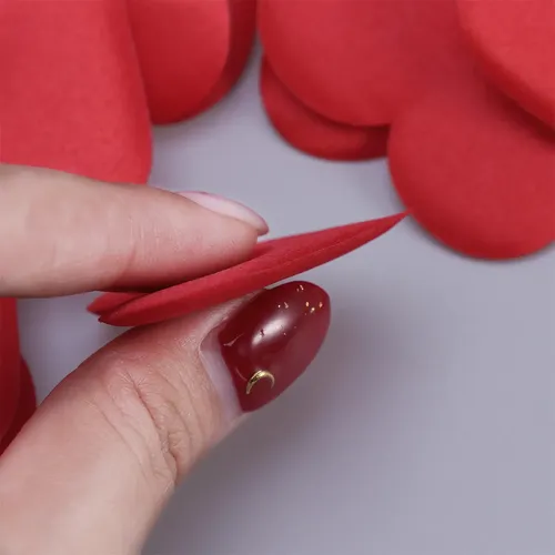 Esponja Falsa Con Forma De Corazón Y Pétalos Artificiales