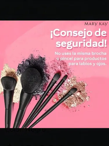Set Esencial De Brochas Con Estuche Mary Kay® Color Negro