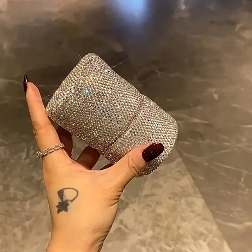 Set De Brochas Con Cubo Brillante De Pedrería – Organizador