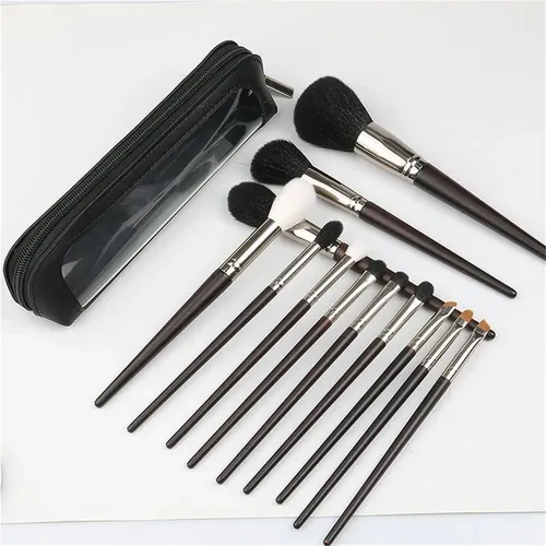 El Nuevo Conjunto De 12 Pinceles De Maquillaje De Alta Gama