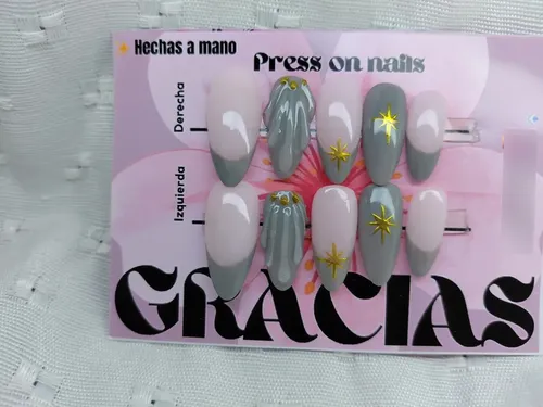 Uñas Press On/ Uñas Reutilizables De La Mejor Calidad!!!!