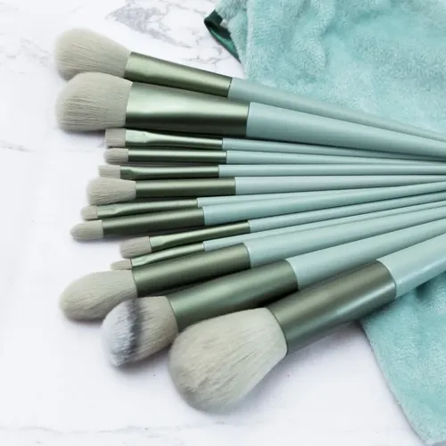 Set Brochas Maquillaje Jessamy 13 Piezas Verde Sintéticas Estuche