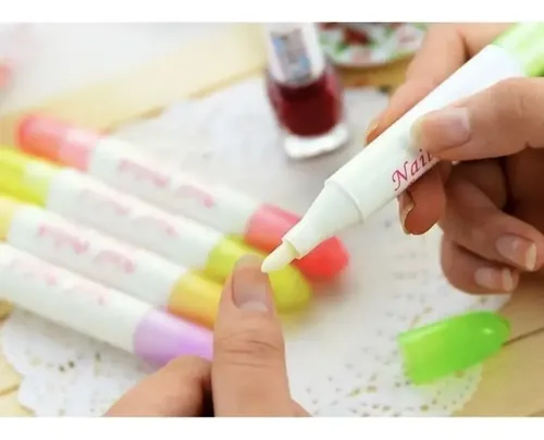 Lapiz Corrector De Esmalte De Uñas Recargable 4 Puntas