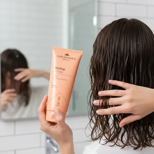 La Puissance Styling Wet Look Gel Fijacion Media Alta Brillo