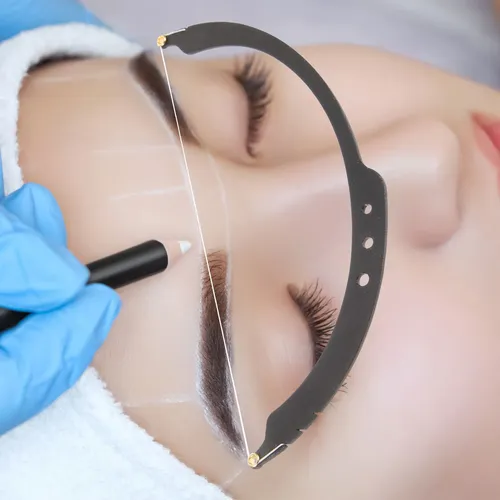 1 Juego De Rotuladores De Cejas Con Forma De Lazo Y Regla