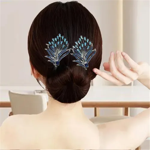 Un Broche Elegante Para Hacer Moños Para Coleteros Para El P