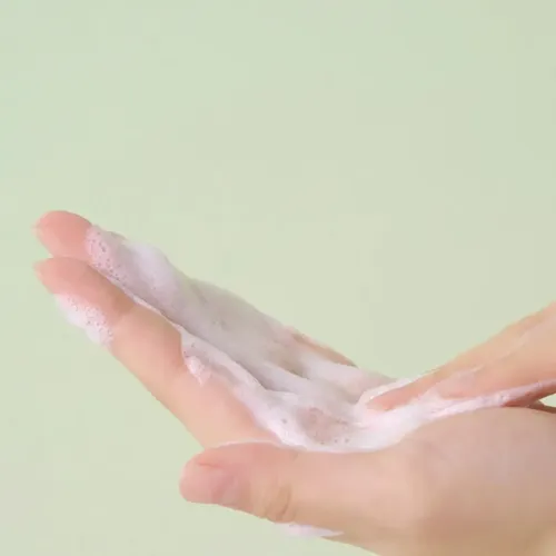 Skin1004 Centella Tea-trica Bha Foam Limpiador Espuma 125ml