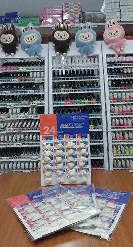 Blister De Uñas Comunes Cuadras X 576 Unidades