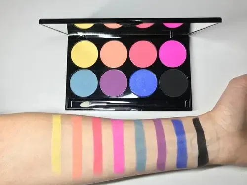 Paleta De Sombras 8 Colores Con Espejo Xúlu Z48403