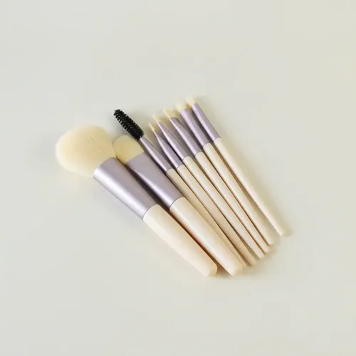 Brochas ,pincel Maquillaje X 8 Unidades De 10 Y 12 Cm