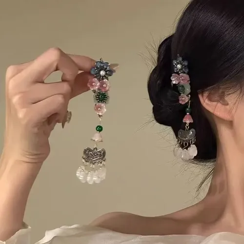 //vintage Chinese Hanfu Flower Tassel Hair Clip//