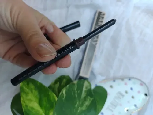 Lápiz Delineador Retráctil Mary Kay Negro 0,28g Para Ojos Color Marrón Oscuro
