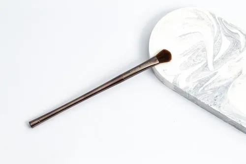 Brocha Pincel Cintura Pequeña Difumina Sombra Paris Night Marrón