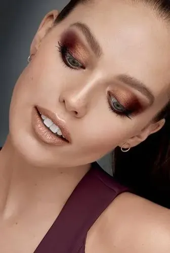 Paleta De Sombras Burgundy Bar Maybelline New