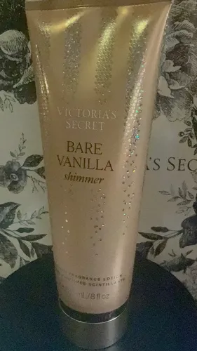 Victoria’s Secret Body Lotion Crema Bare Vanilla Shimmer Bare Vainilla