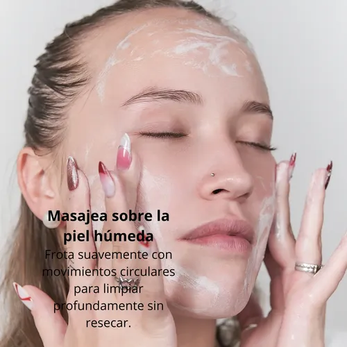 Limpiador Facial Mely Con Extracto Carbon Para Piel Grasa