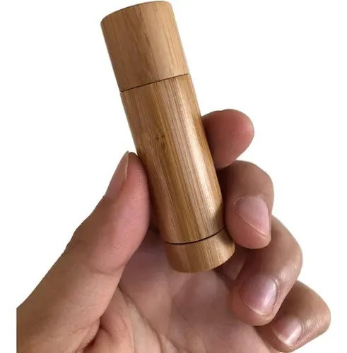 Kit De 4 Tubos Recargables De Bambú Para Bálsamo Labial