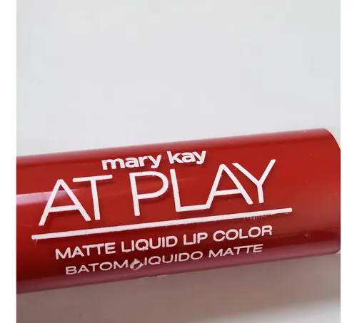 Labial Mary Kay Matte Liquid Lip Color At Play color pink shock