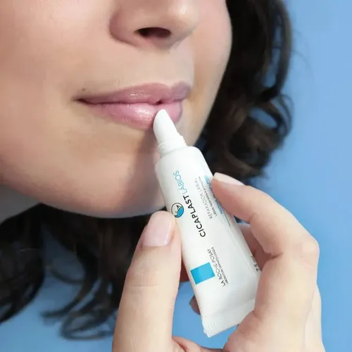 La Roche Posay Cicaplast Labios Bálsamo Reparador X 7,5 Ml